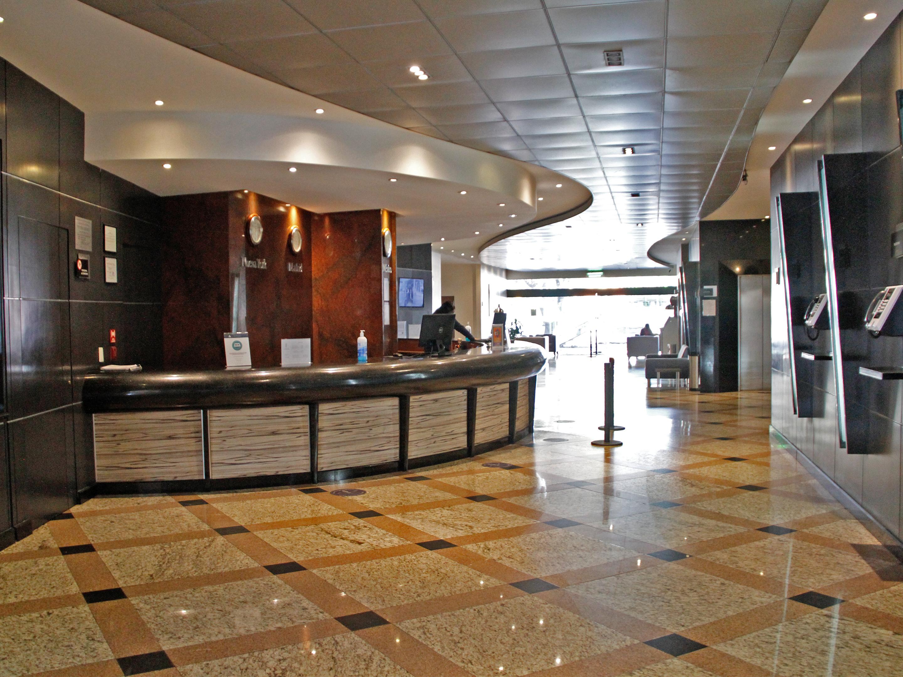 Hotel Riazor Aeropuerto เม็กซิโกซิตี้ ภายนอก รูปภาพ